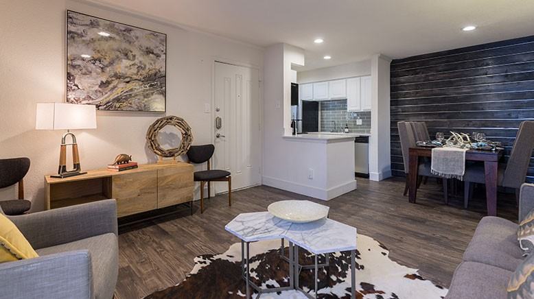 Victory Dr & Prather Ln #3719 - Photo 2 of 10