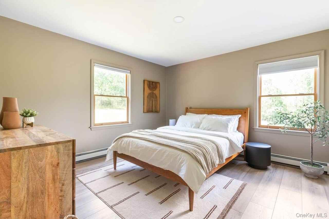 18 Burnt Meadow Rd - Photo 7 of 14