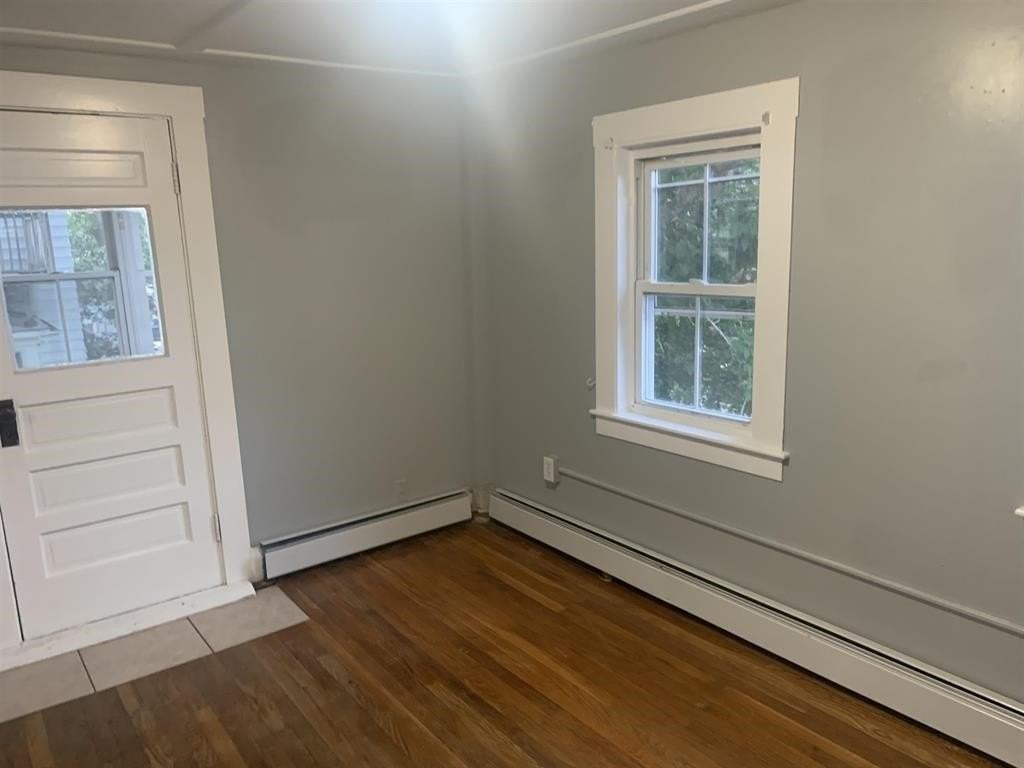 12 Broad St - Photo 7 of 20