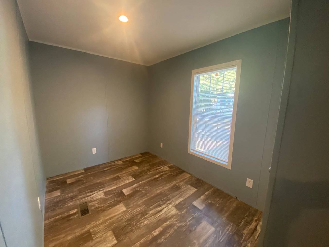 3212 Plateau Drive #102 - Photo 4 of 9