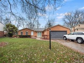 980 Briston Dr - Photo 1 of 1