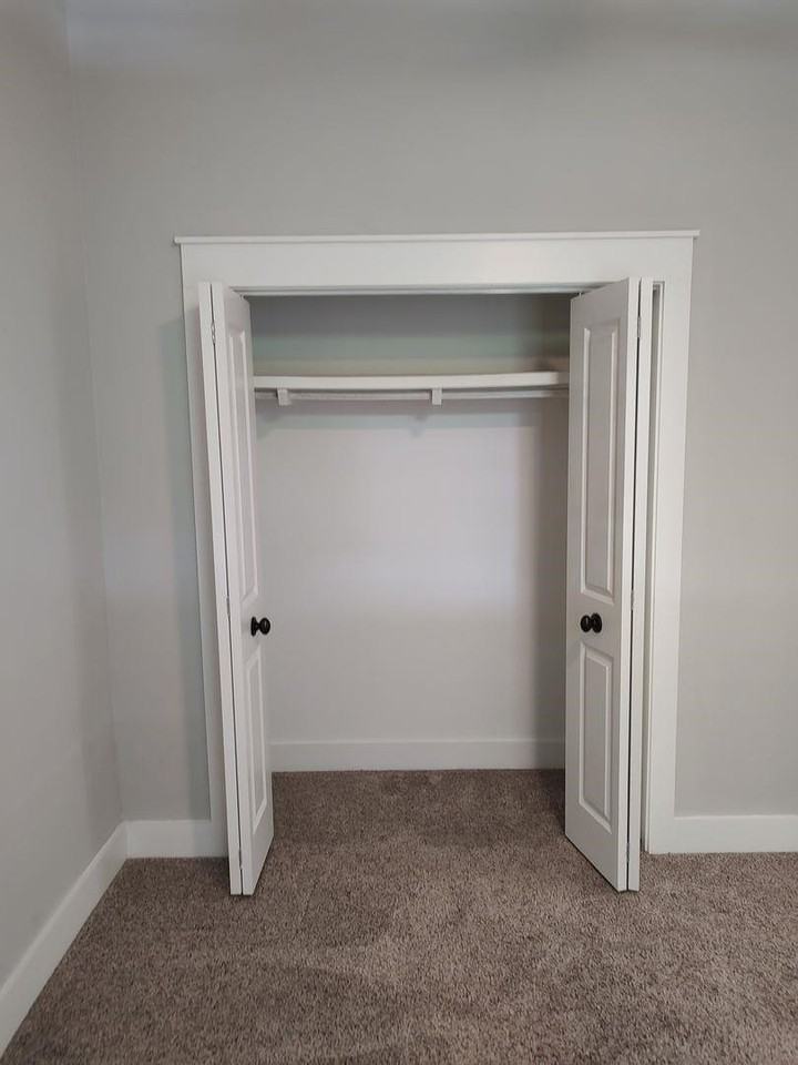 3553 Esplanade Way ## 1 - Photo 5 of 8