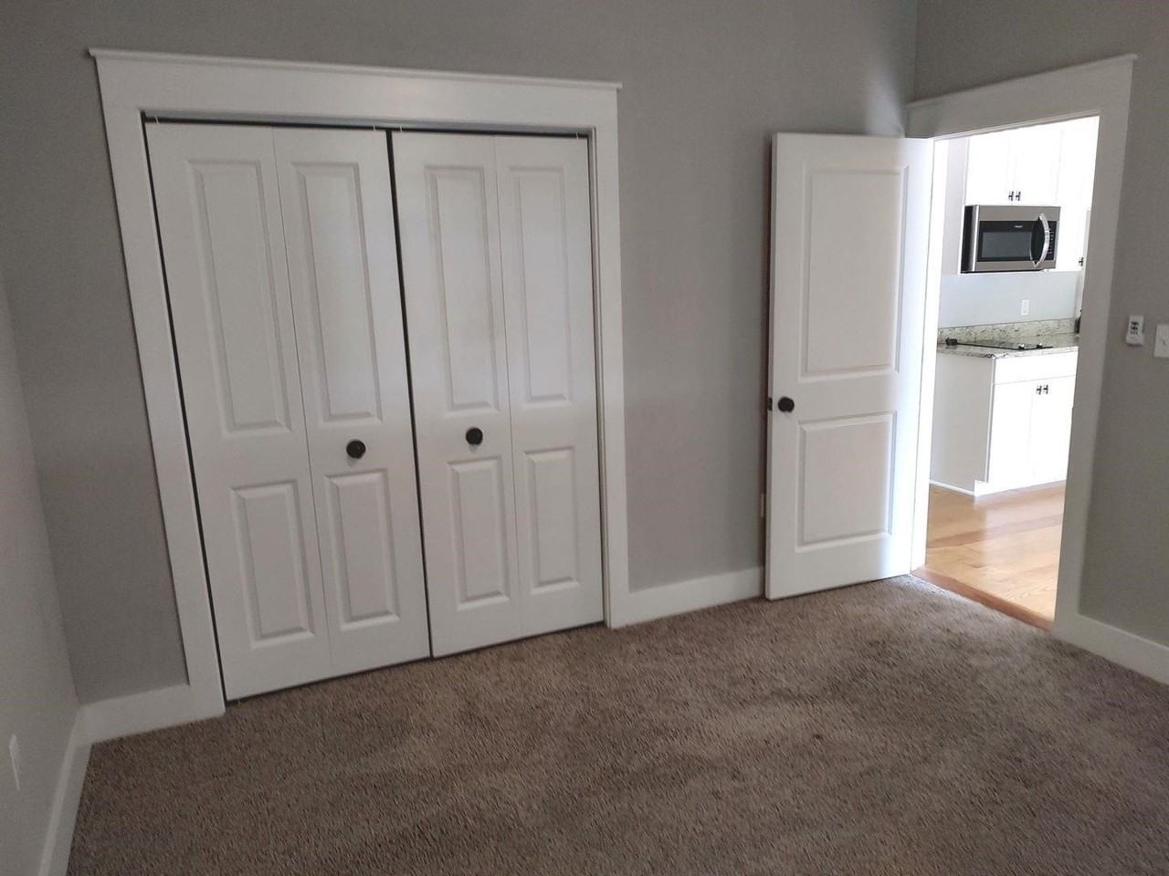 3553 Esplanade Way ## 1 - Photo 7 of 8