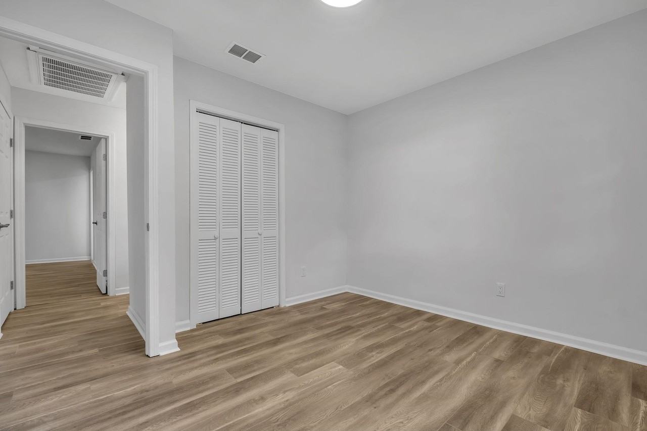 2267 Clara Kee Blvd - Photo 5 of 31