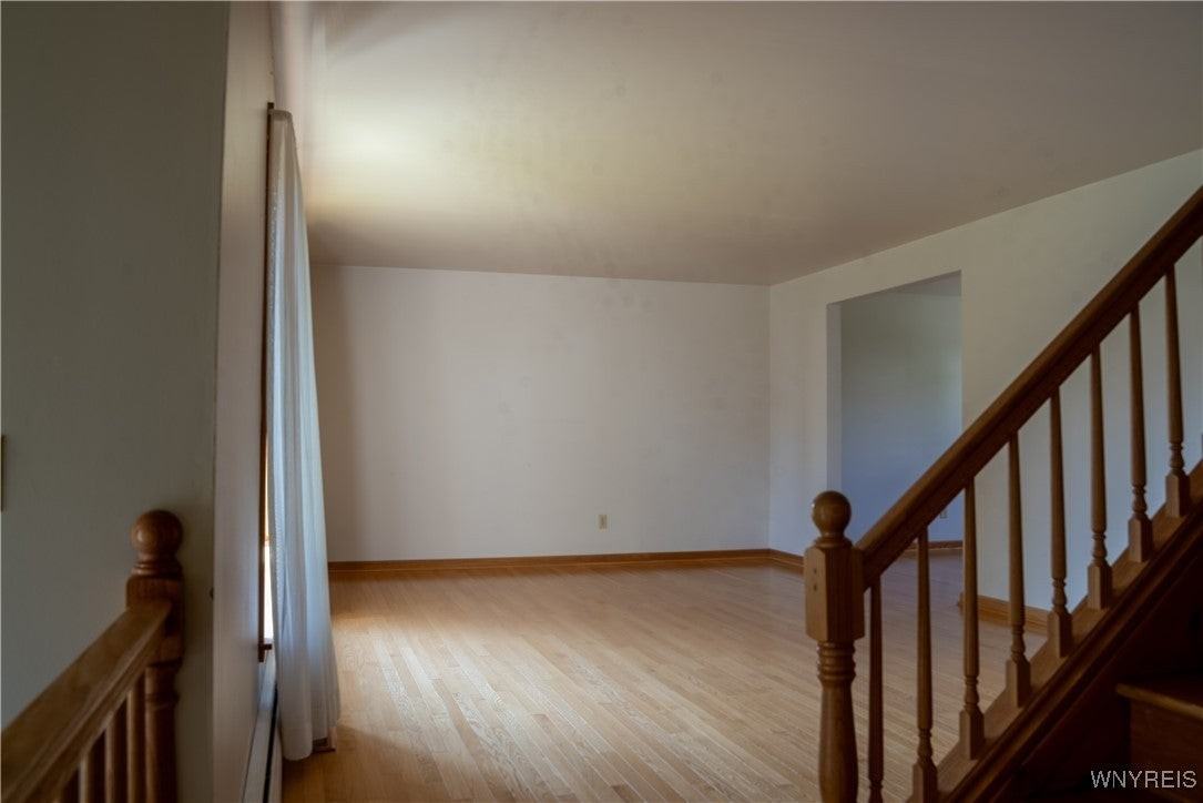 102 Brooklane Dr - Photo 6 of 48