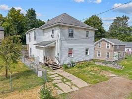 featured image of 6 N 4th St