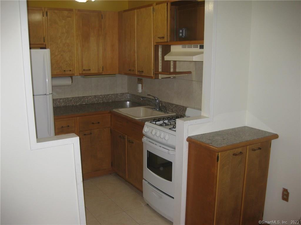 99 Prospect St ##6d - Photo 6 of 9