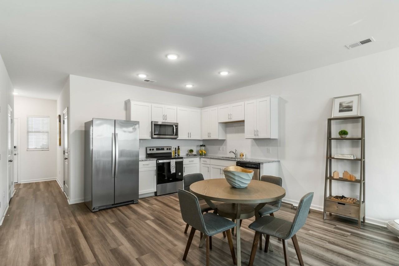 Covey Homes Clements Ferry - Photo 6 of 47