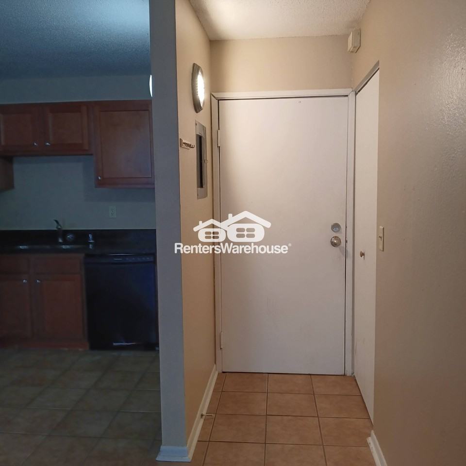 1310 6th Avenue South - Photo 4 of 22