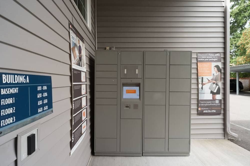 Taylor Creek Apartments - Photo 7 of 24