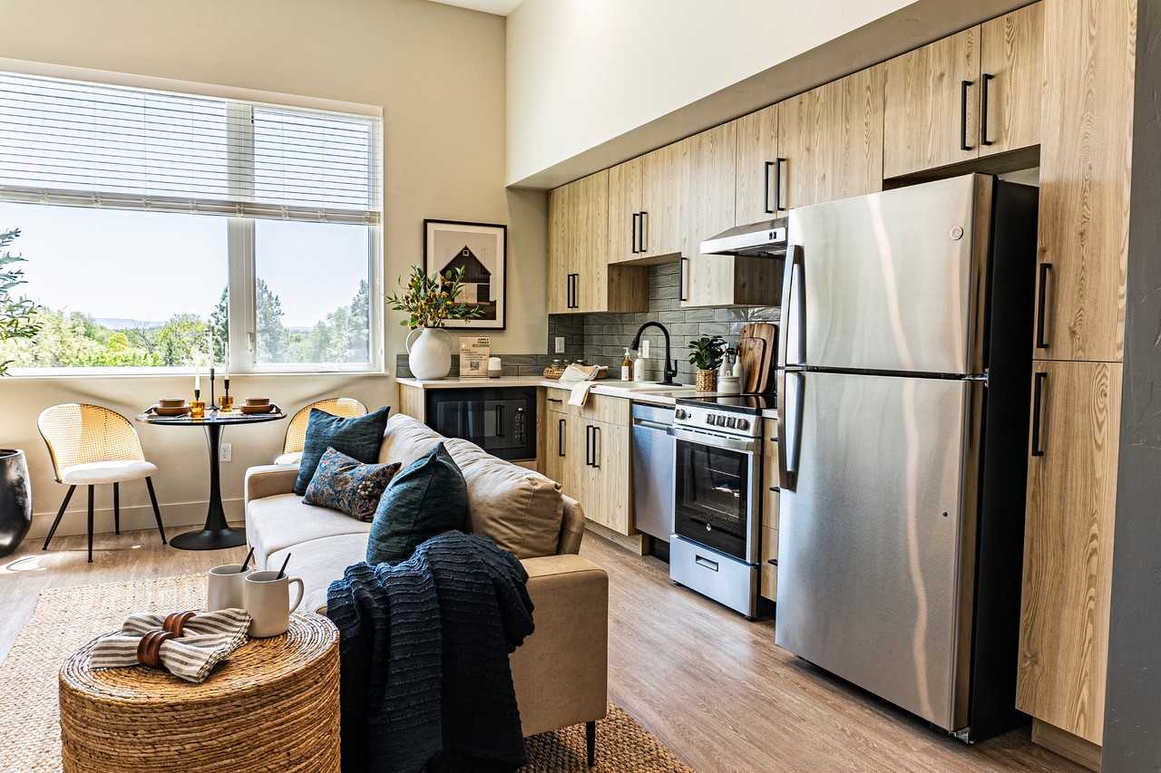 The Boardwalk Apartments - Photo 7 of 41