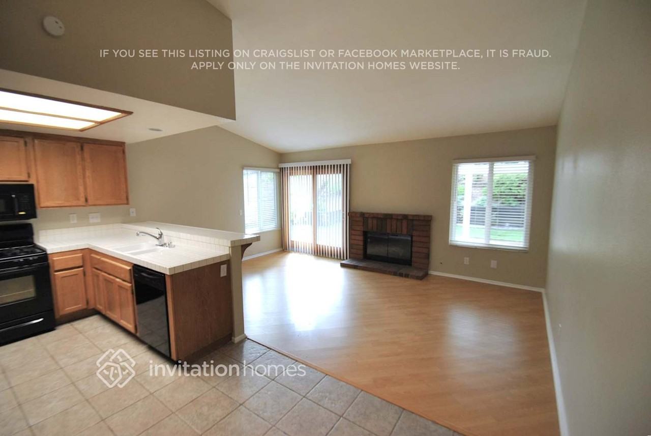 744 Morita Dr - Photo 5 of 11