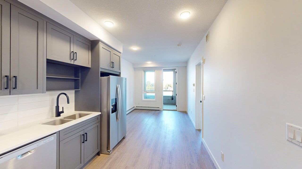 212 - 3932 University Ave NW - Photo 3 of 12