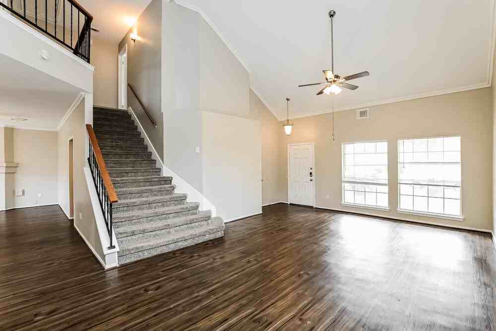 6018 Fern Hollow Ct - Photo 6 of 17