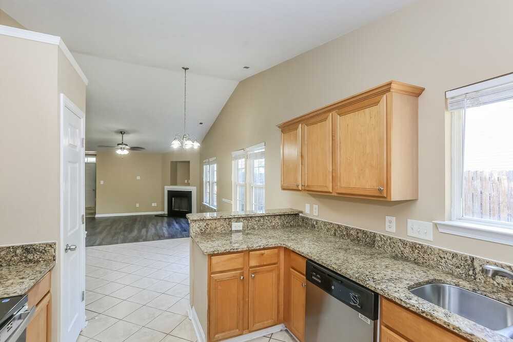 1563 Hollow Maple Dr - Photo 7 of 16