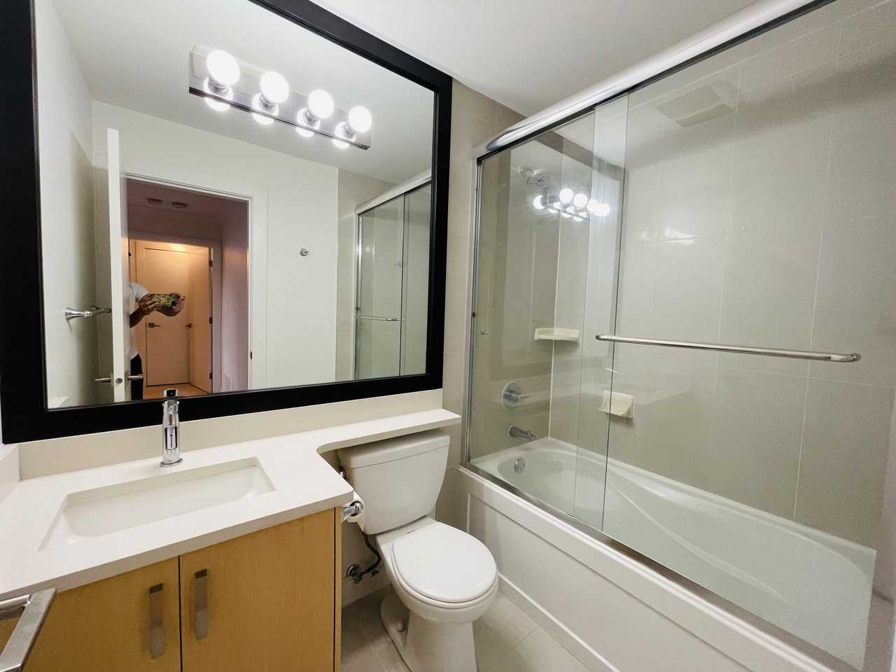 2052 Paulus Crescent #x - Photo 7 of 10