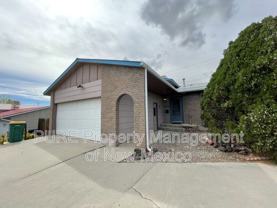 3109 Greenbriar Ave - Photo 1 of 1
