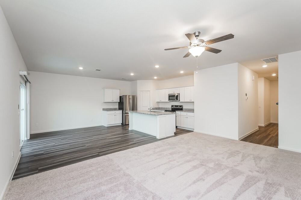 6064 Majestic Creek Trl - Photo 6 of 17