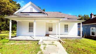 521 Cable St - Photo 1 of 1