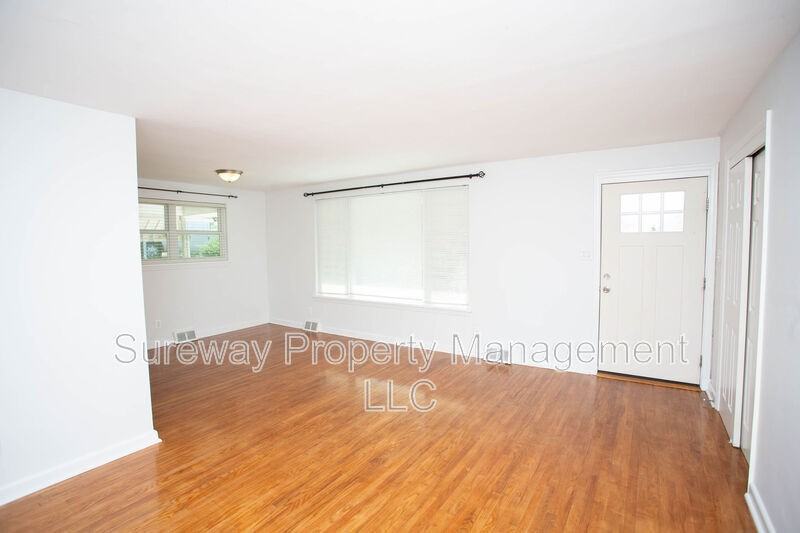 104 Buckner Ave - Photo 3 of 47
