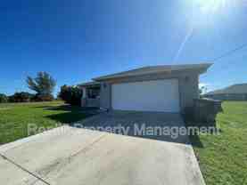 1429 Ne 5th Ave - Photo 1 of 1