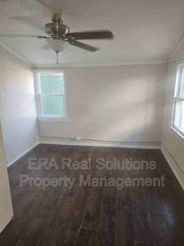 448 Delaware Avenue #2 - Photo 4 of 7