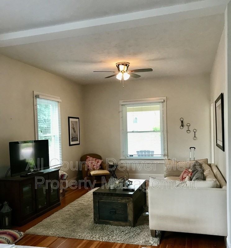 4532 Eliot St - Photo 5 of 18