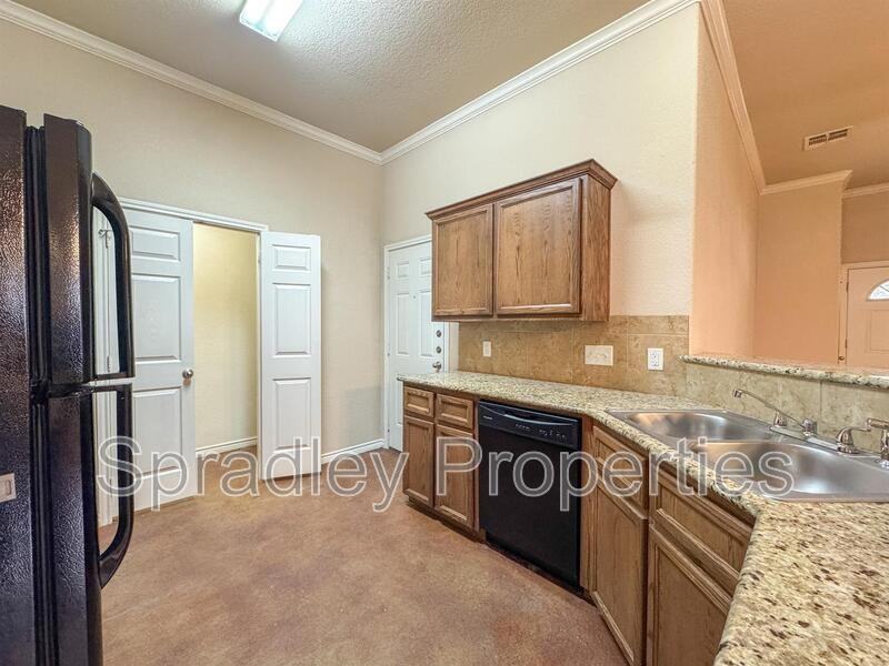 502 Pepper Spring Court - Photo 4 of 16