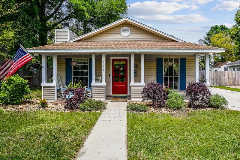 1516 East Brainerd Street