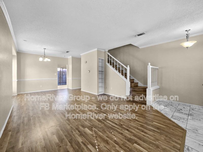 2320 Kenley St - Photo 6 of 21