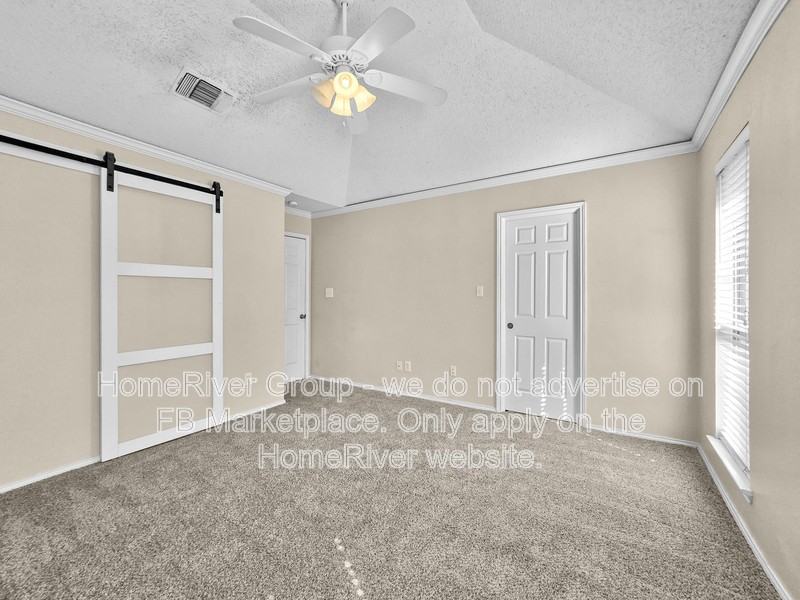 2320 Kenley St - Photo 7 of 21