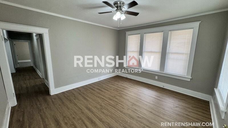 919 N Willett St - Photo 3 of 22