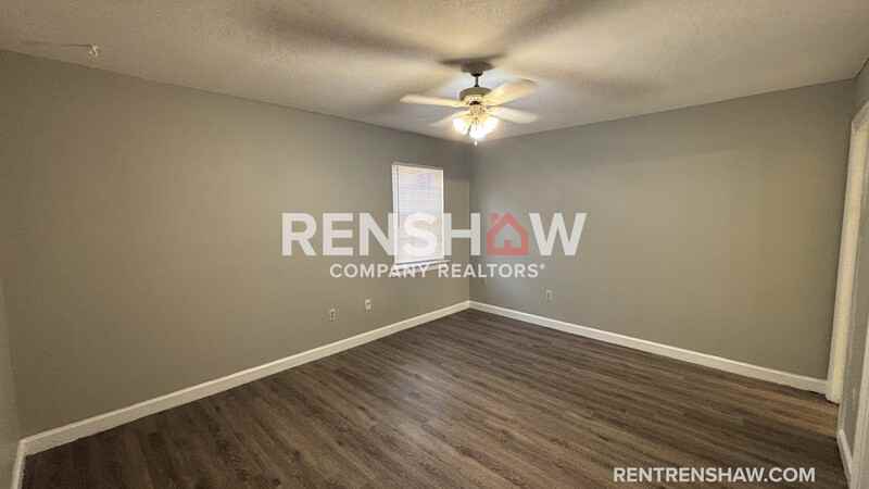 3210 Thirteen Colony Mall #3A - Photo 6 of 14