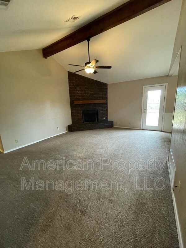 9804 N 107th East Ave - Photo 3 of 18