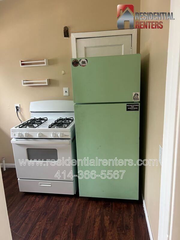 3047 S Howell Ave #7 - Photo 5 of 9