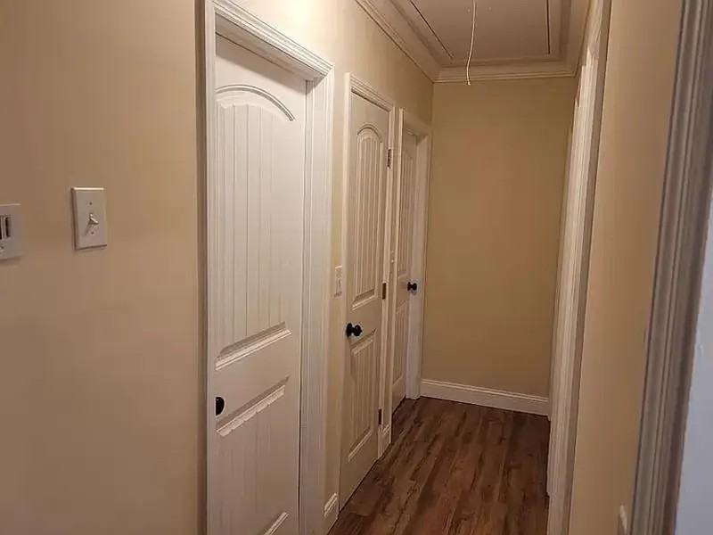 111 Lehigh Avenue - Photo 7 of 25