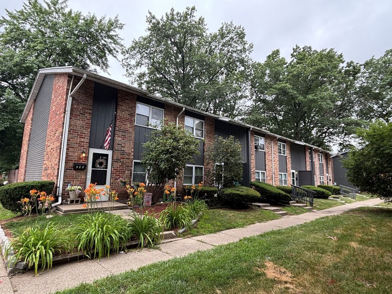 The Reserve at Pin Oak Apartments - Photo 5 of 34