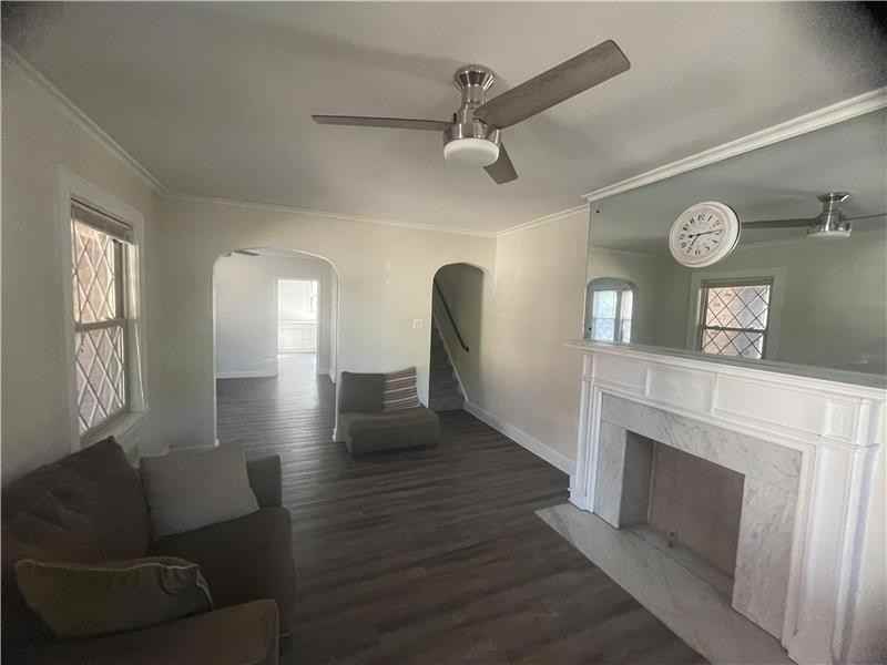 772 Woodlawn Rd - Photo 2 of 12