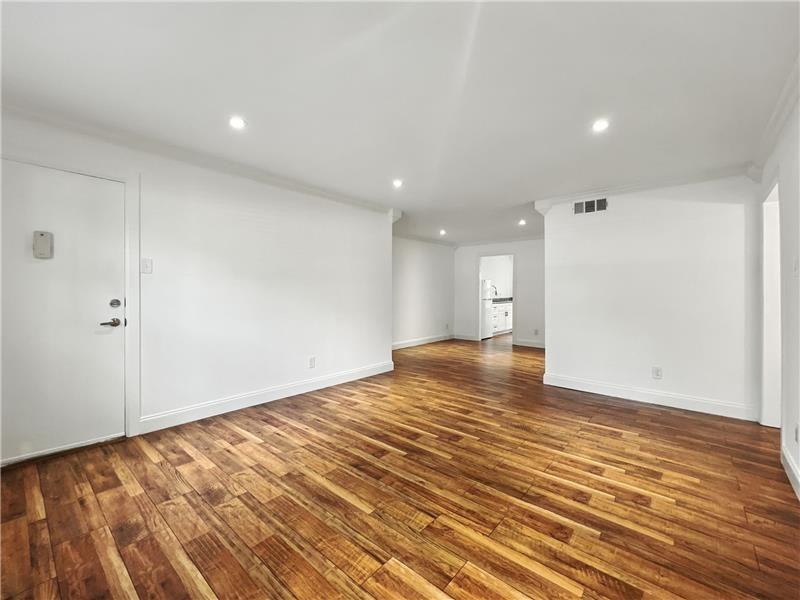 7718 Royal Ln #115B - Photo 5 of 17