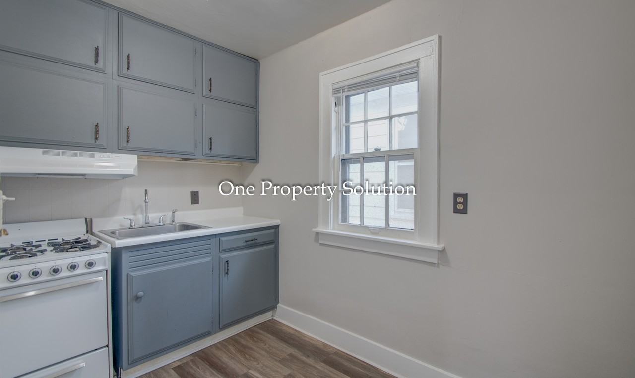 6831 Jackson Avenue - Photo 2 of 42