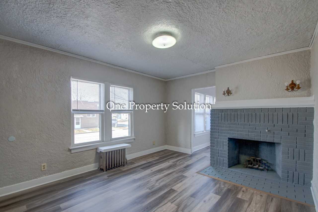 6831 Jackson Avenue - Photo 5 of 42