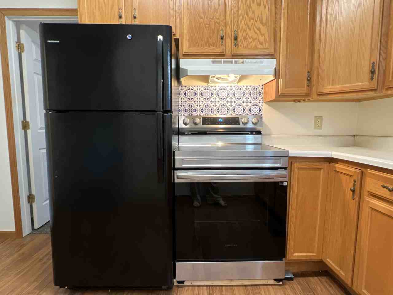 525 West Locust Street - FO - Photo 7 of 14