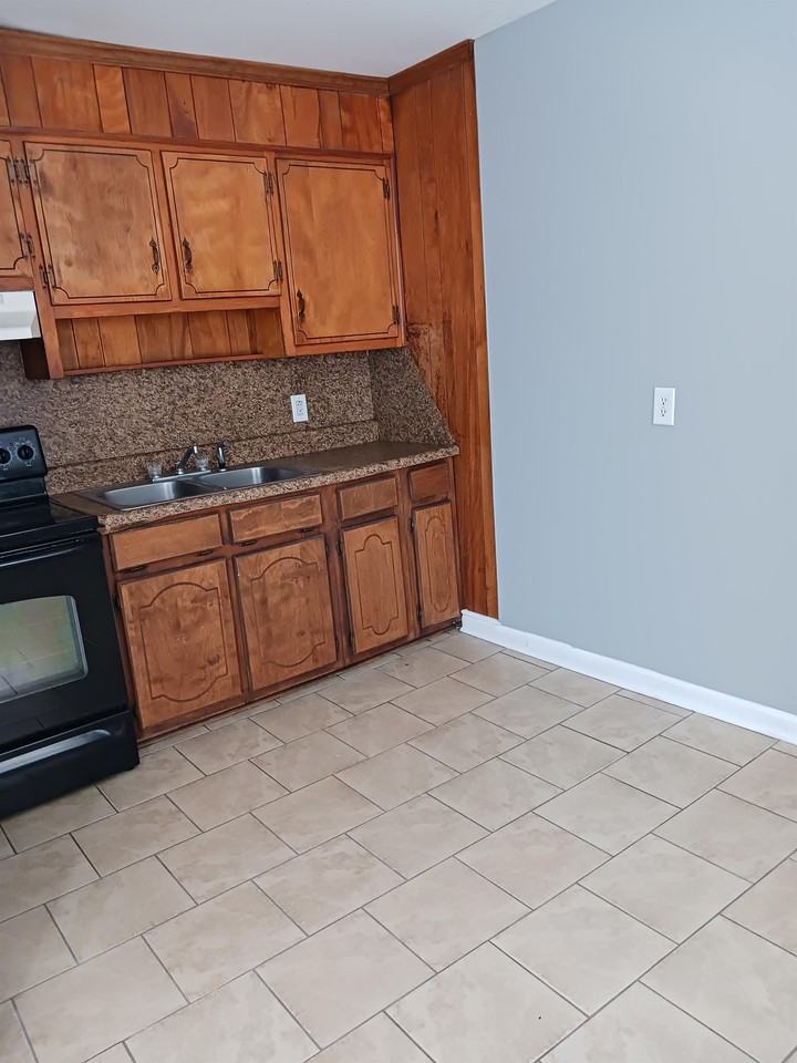 2946 West Main Street - Photo 4 of 7