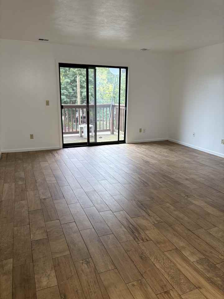 1317 West Michigan Avenue - Photo 2 of 8