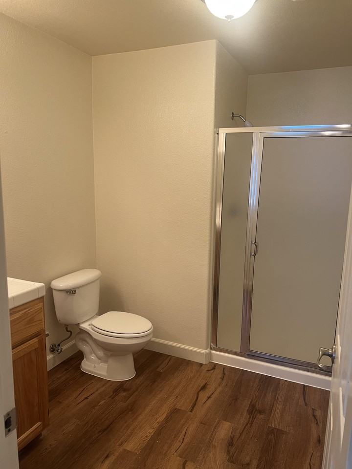 Birch Commons - Photo 7 of 36