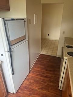 Holcomb Village Apartments - Photo 5 of 9