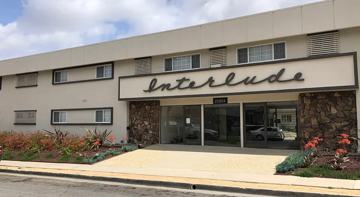 featured image of 25924 Viana Ave