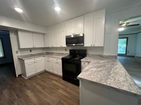 507 Colonial Cir - Photo 1 of 1