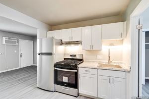 featured image of 205 Adams St