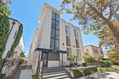 212 S Arnaz Dr - Photo 1 of 1